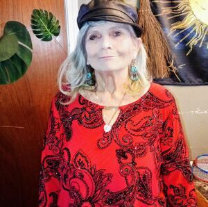 Meet your Posher, Deborah